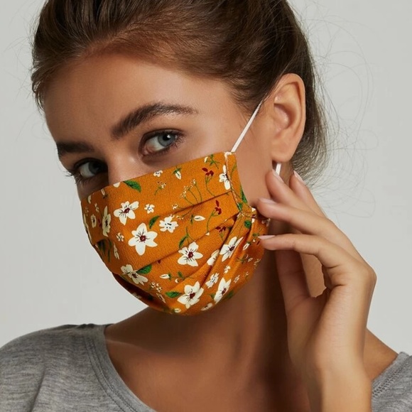 Floral Design Face Mask - Picture 2 of 4